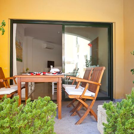 Apartments Galeon Suites Port de Pollenca Exterior photo