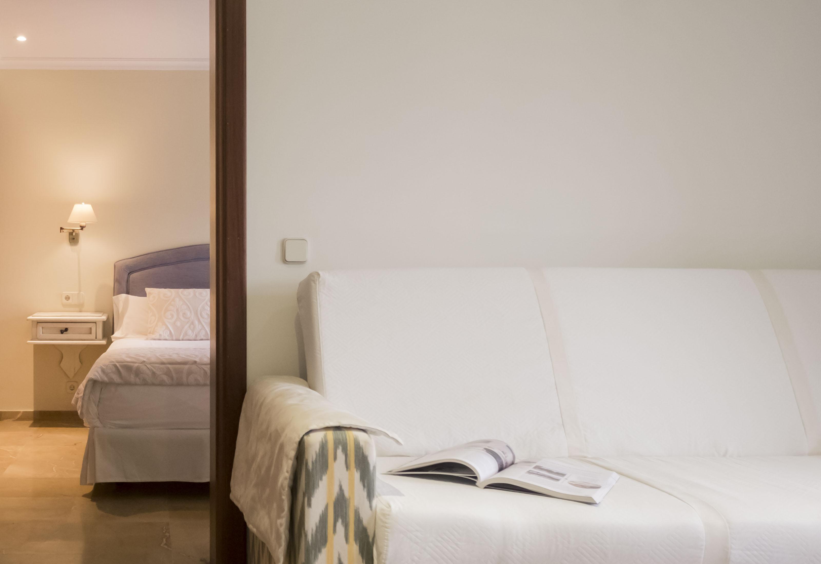 Apartments Galeon Suites Port de Pollenca Exterior photo