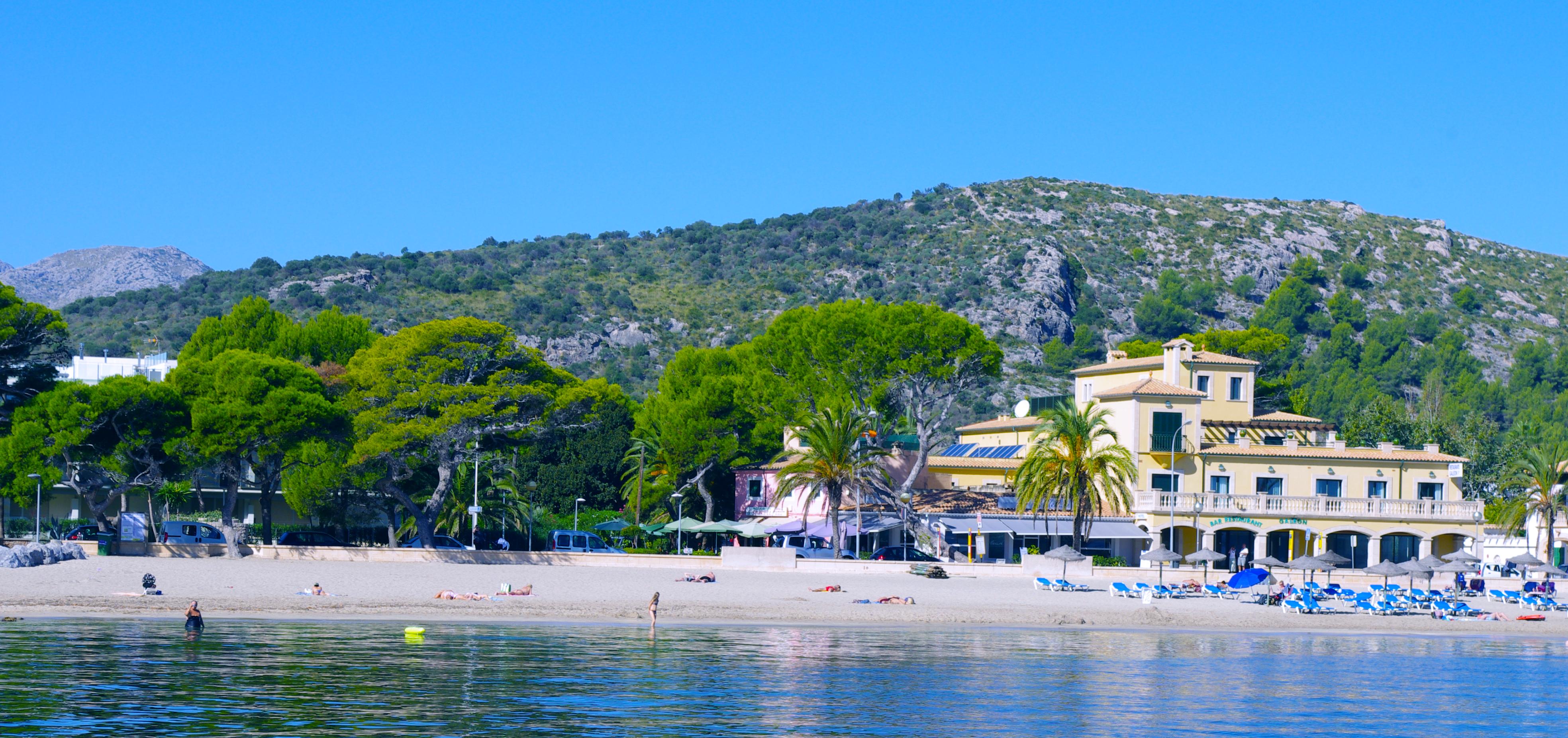Apartments Galeon Suites Port de Pollenca Exterior photo