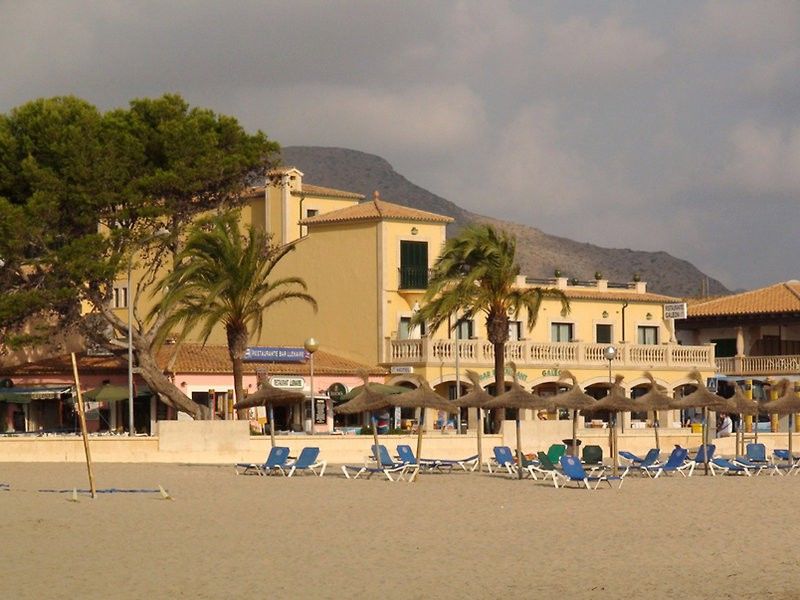 Apartments Galeon Suites Port de Pollenca Exterior photo